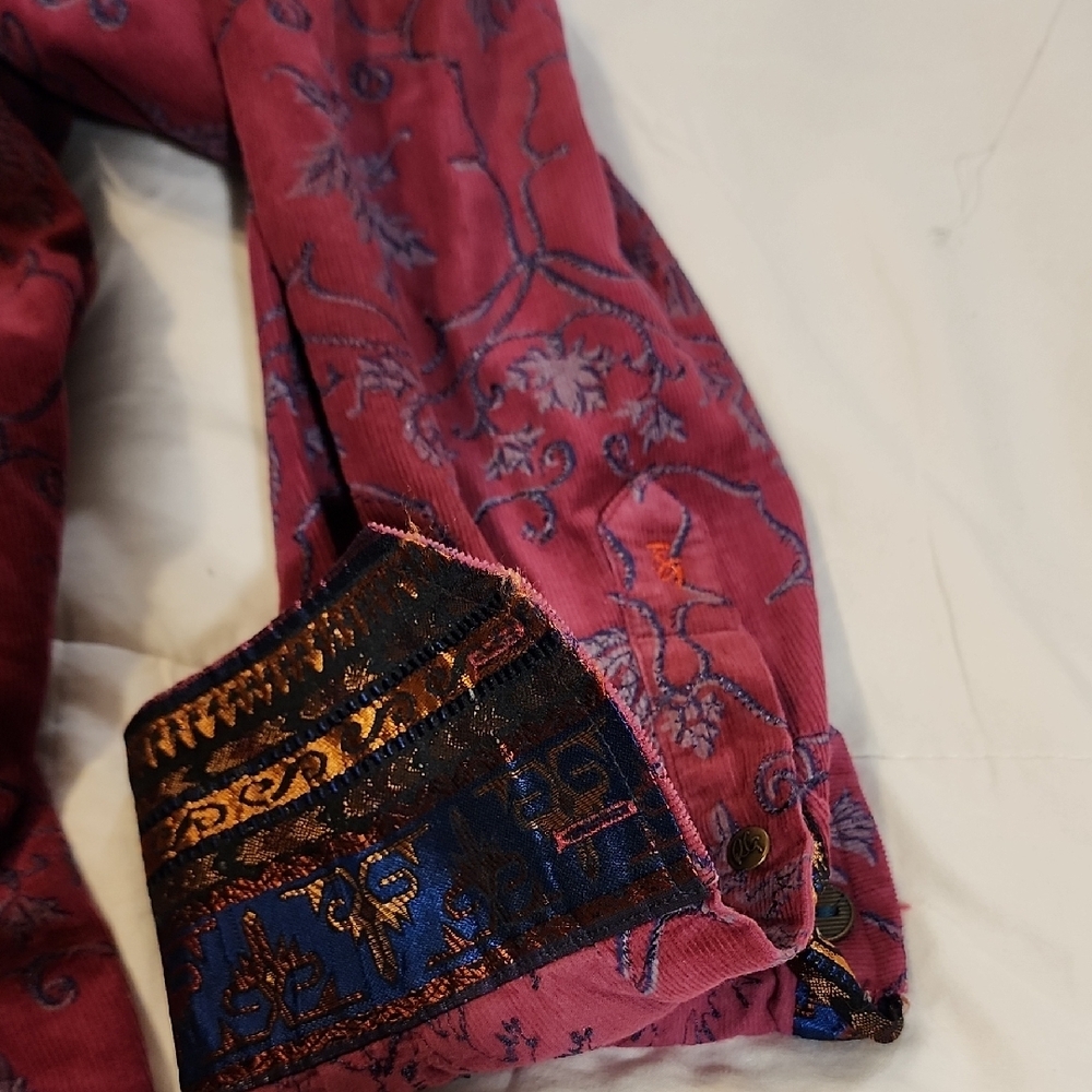 Robert Graham Maroon Patterned Button-Down with Y… - image 5